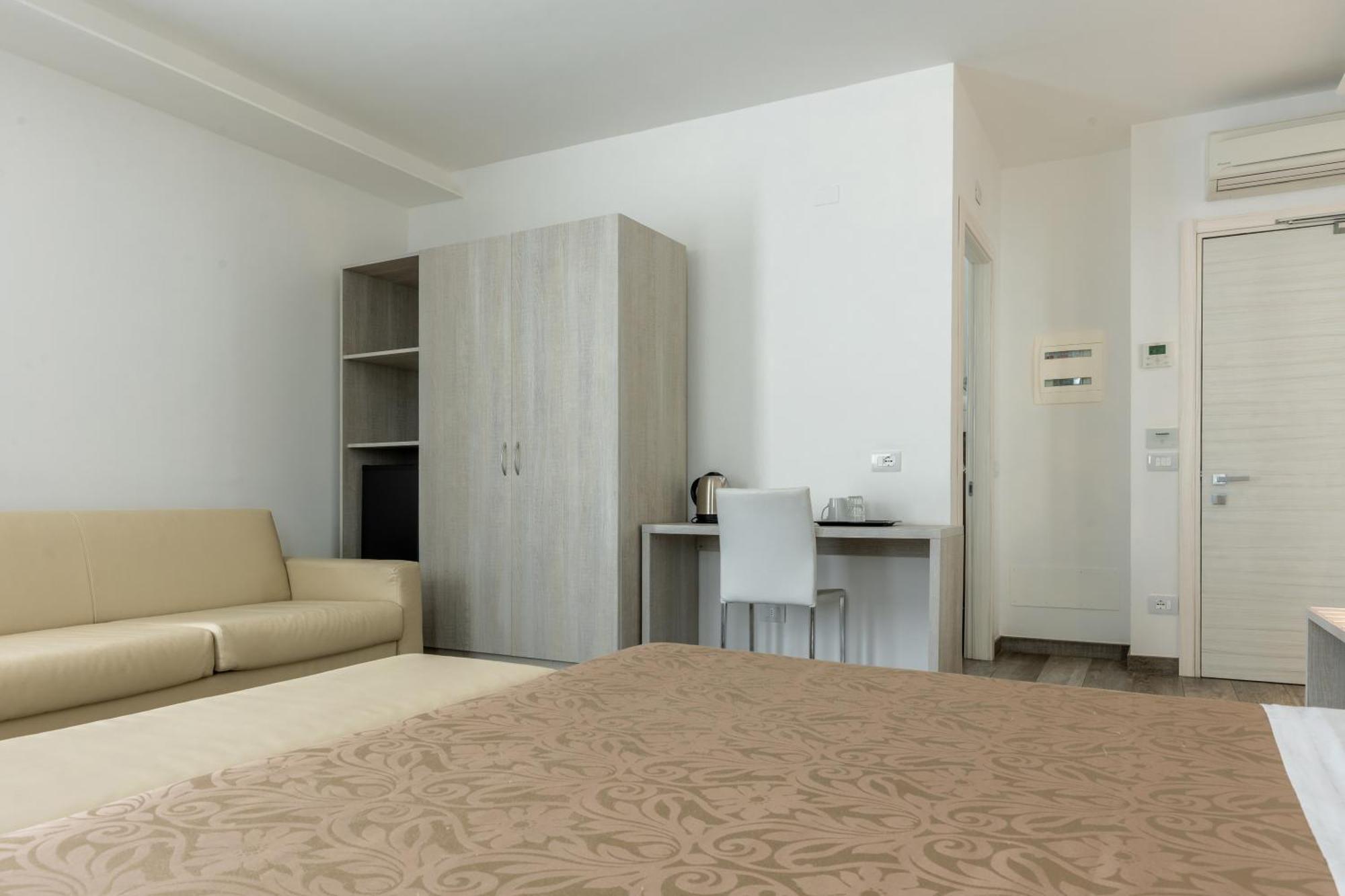 Hotel Italia Garda  Szoba fotó