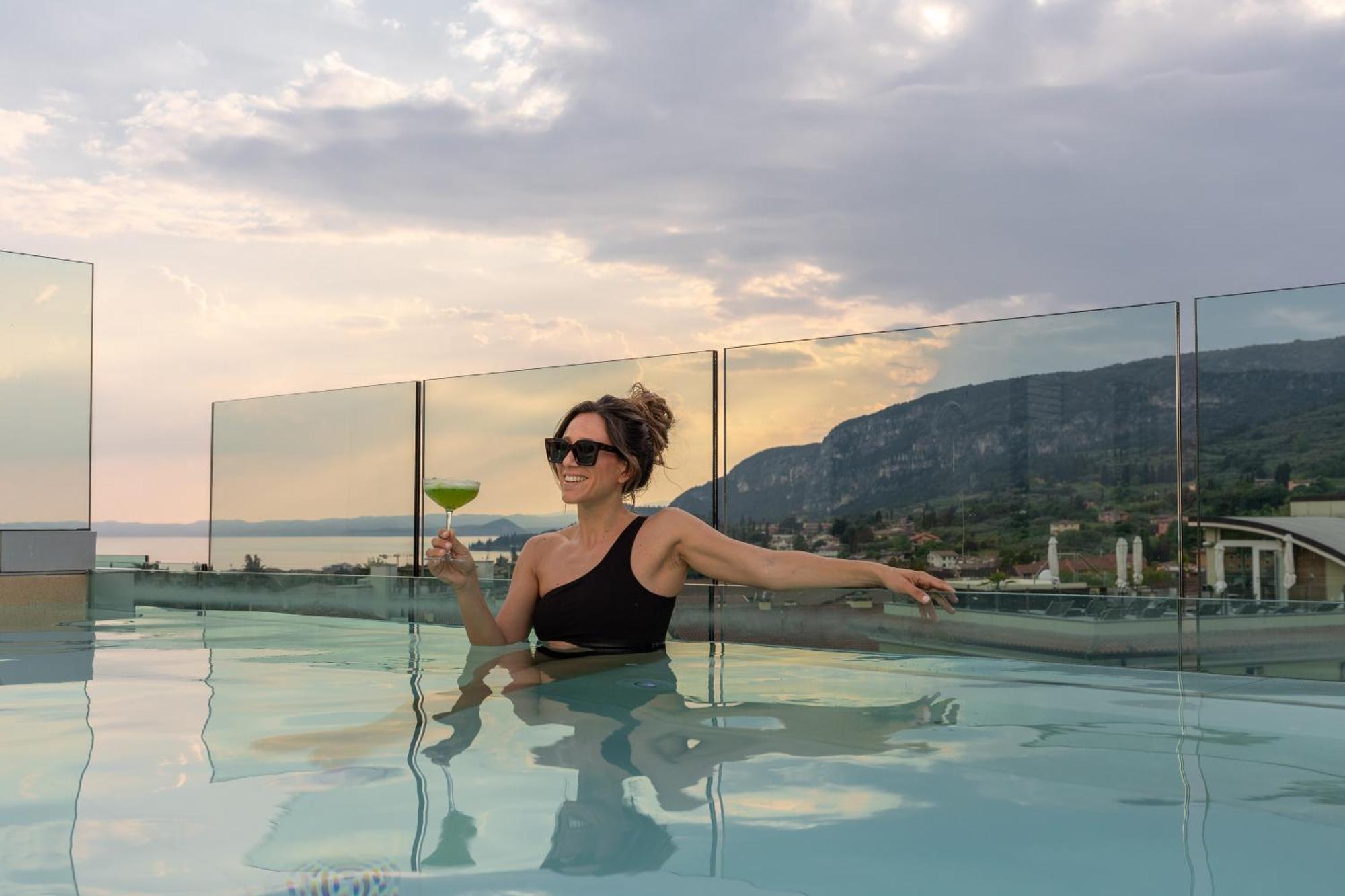 Hotel Italia Garda  Kültér fotó