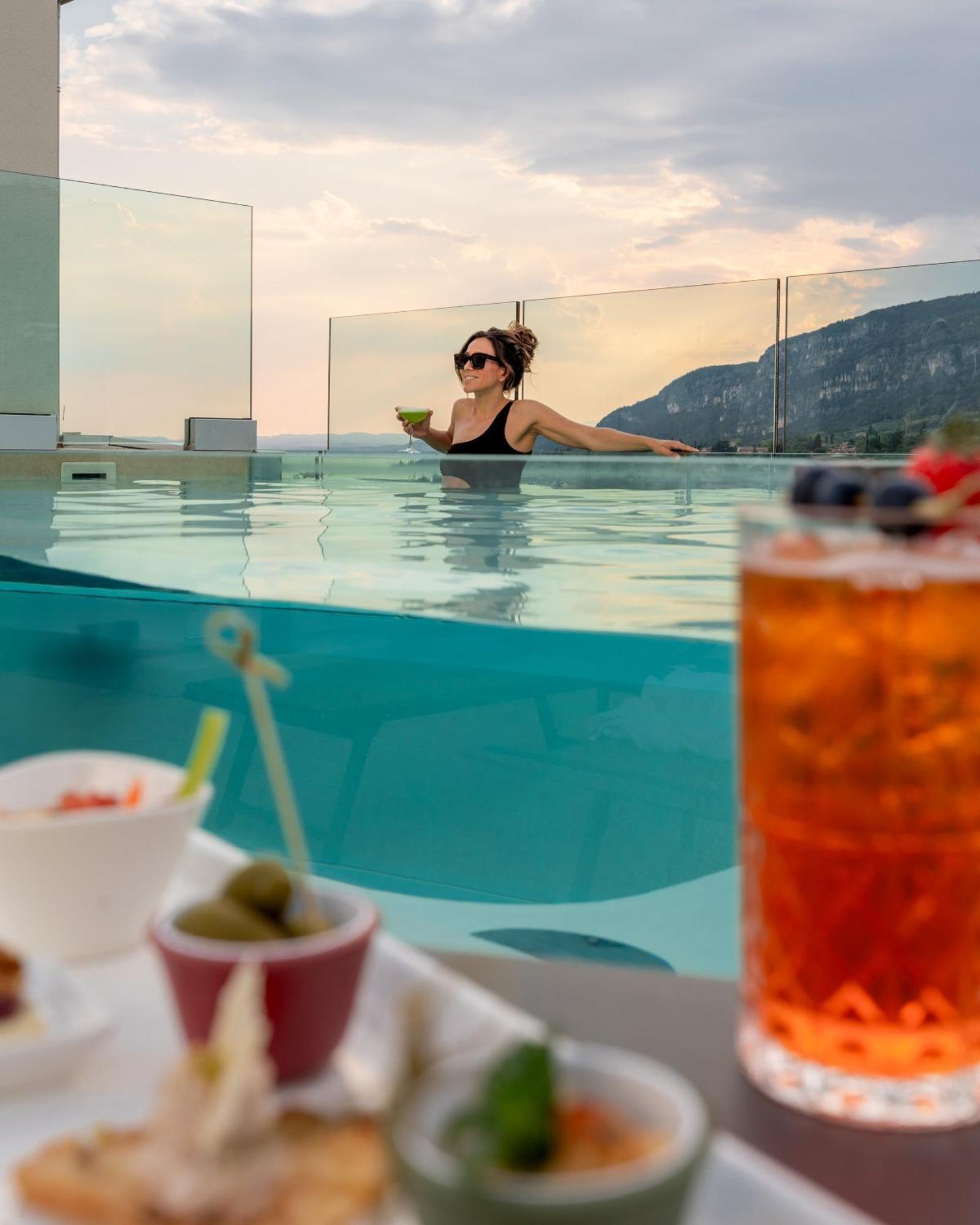 Hotel Italia Garda  Kültér fotó